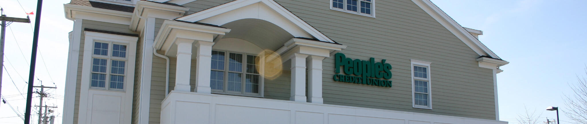 The People's Credit Union branch on Memorial Boulevard in Newport, Rhode Island