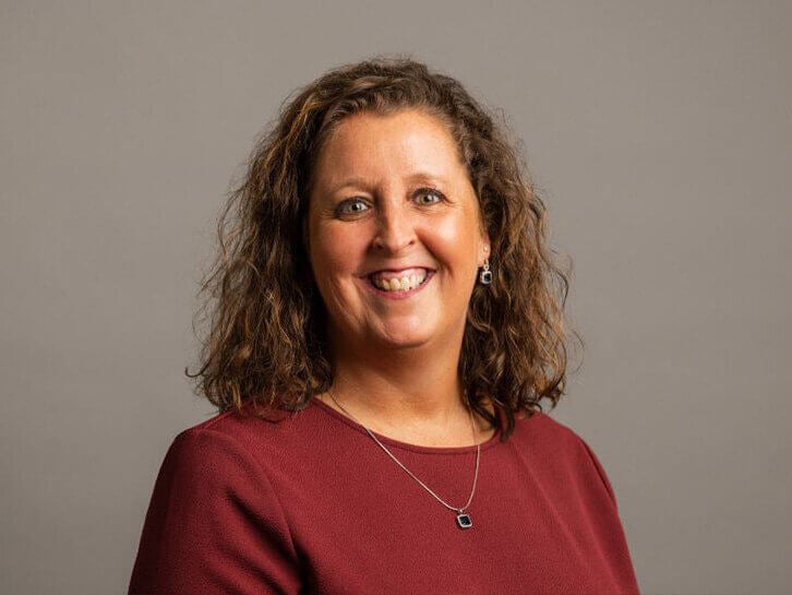 Portrait of Kari Reardon, Mortgage Loan Officer