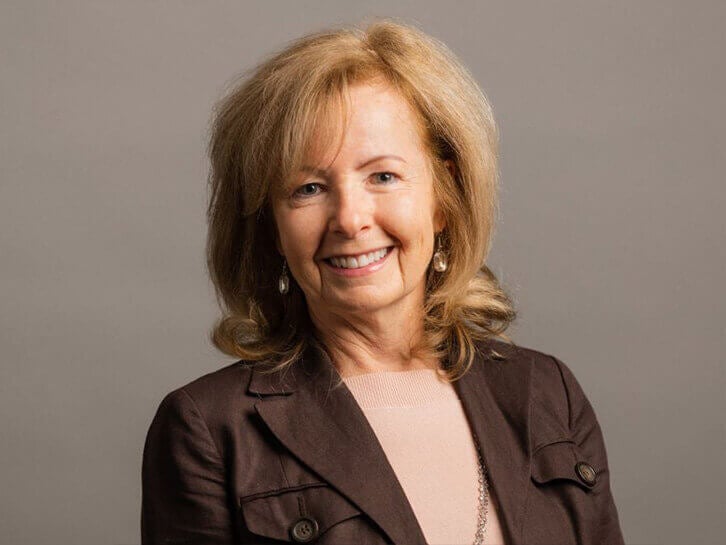 Portrait of Diane Crosby, Mortgage Loan Officer